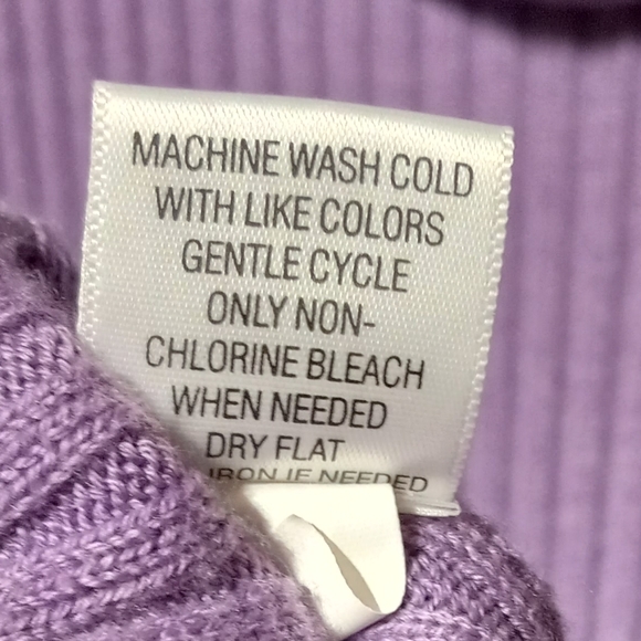 Croft & Barrow EUC Lavender Cowl Neck Sweater, Size Large, Super Soft - Picture 6 of 7